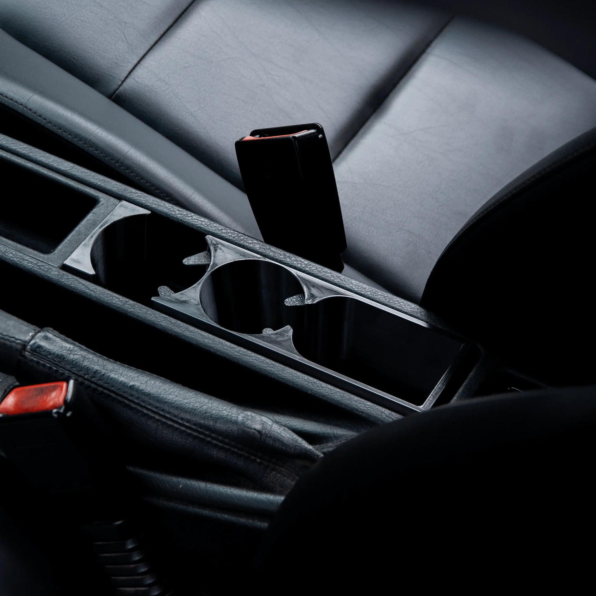 Getränkehalter für BMW 3er E36 - Exact Designs